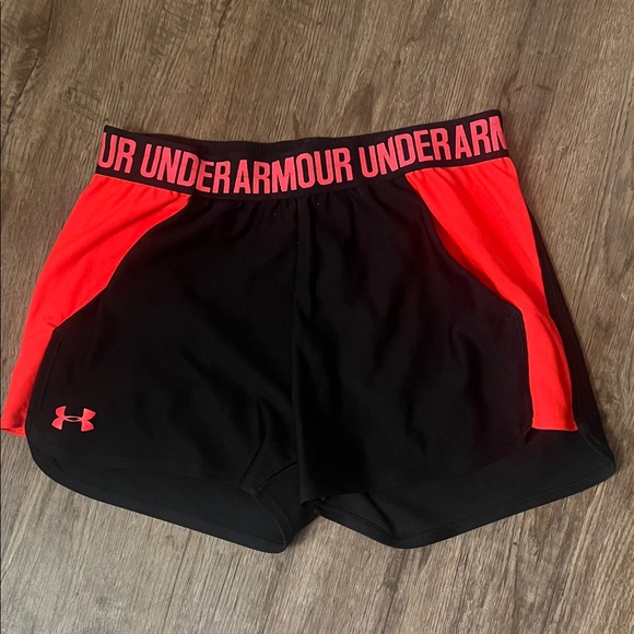 Under Armour Women's Black and Red Athletic Shorts - Picture 1 of 2